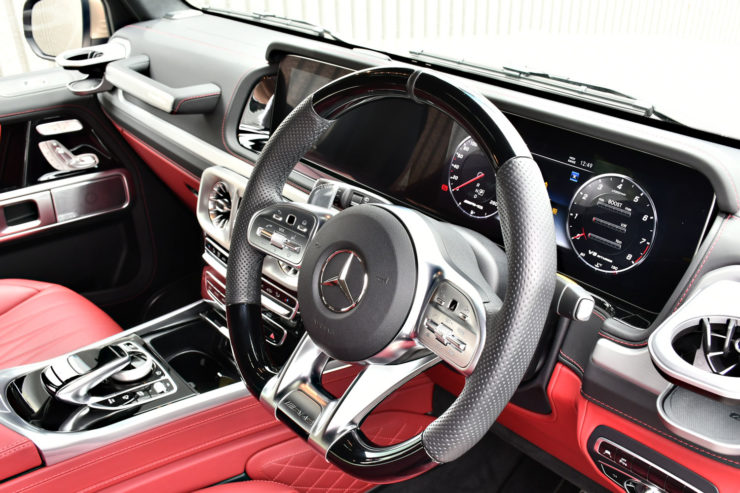 AMG G63 ステアリング マヌファクトゥーアプログラムプラス クリアガラス ブラッシュガード カスタム 名古屋