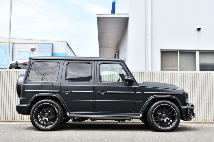 ベンツ　AMG　Gクラス　ゲレンデ　G63　ブラックアウト　ローダウン　ダウンサス　ステップラッピング　カスタム　名古屋