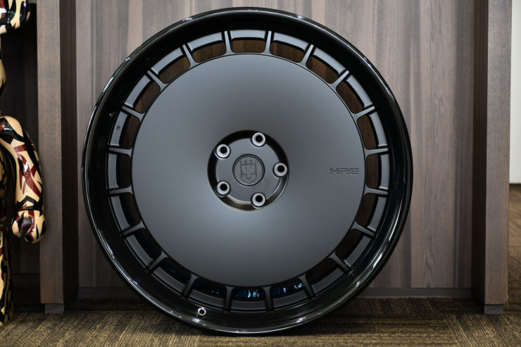 HRE　ヴィンテージ　935　3ピース　24インチ　サテンブラック　ベントレー　カスタム　名古屋