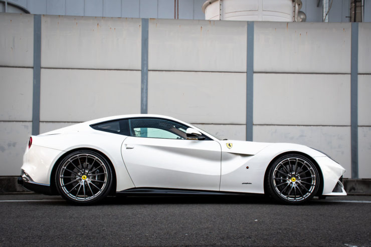 フェラーリ　F12　ノビテック　ローダウン　ダウンサス　HRE　アメ鍛　ホイール　21インチ　22インチ　カスタム　名古屋