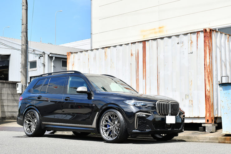 愛知県　名古屋　ホイール　カスタム　AL13　２３インチ　TINTEDBLACK　BMW　X7　G07　ローダウン