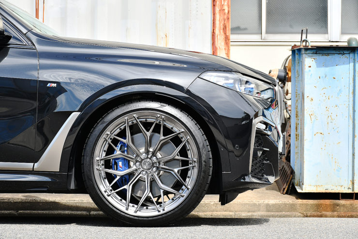 愛知県　名古屋　ホイール　カスタム　AL13　２３インチ　TINTEDBLACK　BMW　X7　G07　ローダウン