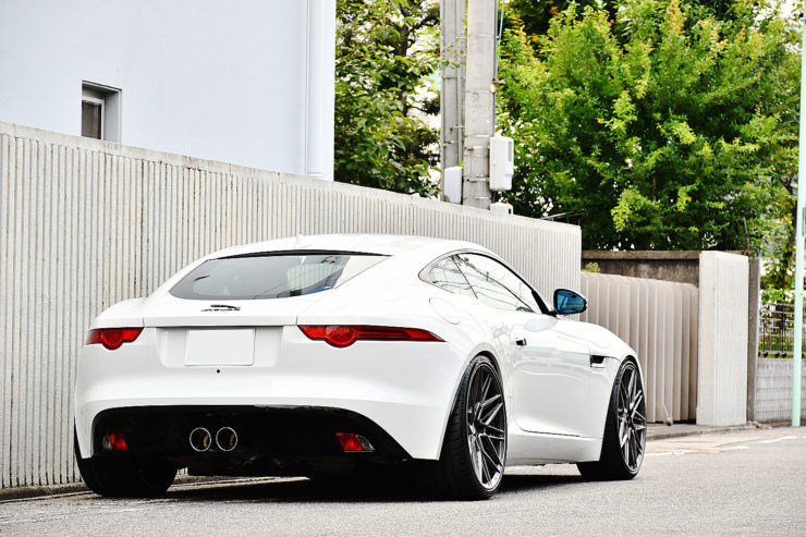 愛知県　名古屋　ジャガー　F-Type　Fタイプ　ローダウン　ホイール　21インチ　カスタム　ラッピング　ペイント　ブラックアウト　VOSSEN　ヴォッセ　デイライト