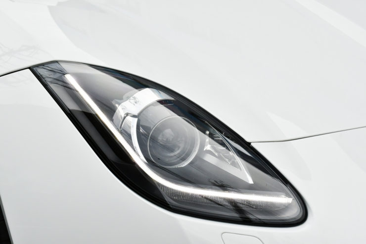 愛知県　名古屋　ジャガー　F-Type　Fタイプ　ローダウン　ホイール　21インチ　カスタム　ラッピング　ペイント　ブラックアウト　VOSSEN　ヴォッセ　デイライト
