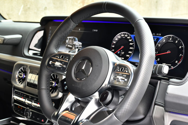 AMG G63 W463A Gクラス ゲレンデ ブラックアウト カスタム 名古屋