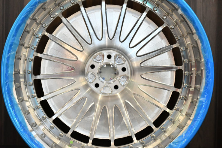 HRE アメ鍛 935 24インチ 3ピース ロールス ファントム8 カスタム 名古屋