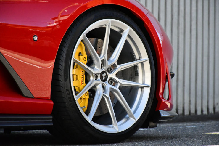 フェラーリ　812　スーパーファスト　ノヴィテック　ローダウン　ロッソ　カスタム　名古屋