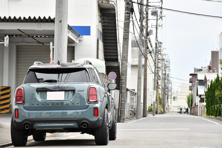 愛知県　名古屋　BMW　MINI　F60　クラブマン　カントリーマン　カスタム　リフトアップ