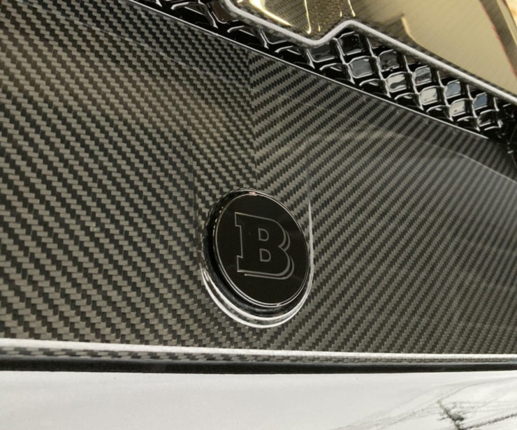 愛知県 名古屋 ベンツ AMG G63 ブラバス BRABUS BENZ ボンネット 取り付け カスタム
