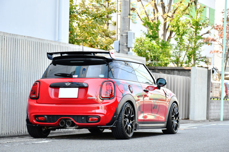 愛知県　名古屋　ミニ　MINI　F56　クーパー　カスタム　ホイール　ローダウン　マフラー　レムス　ビルシュタイン