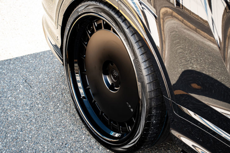 ベントレー　ベンテイガ　スピード　ローダウン　ホイール　HRE　アメ鍛　24インチ　935　ブラックアウト　カスタム　名古屋