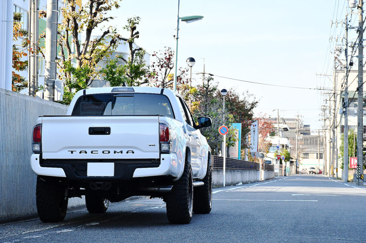 愛知県　名古屋　タコマ　TACOMA　カスタム　リフトアップ　2インチリフトアップ　スティールメイド　STILLMADE　COOPER　ラフカントリー