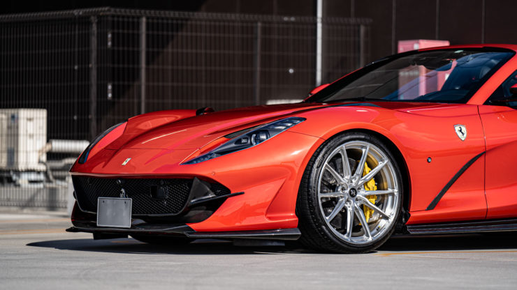 フェラーリ　812　GTS　SF　ローダウン　プロテクションフィルム　HRE　ホイール　アメ鍛　22インチ　ブラッシュド　カスタム　名古屋　ECU