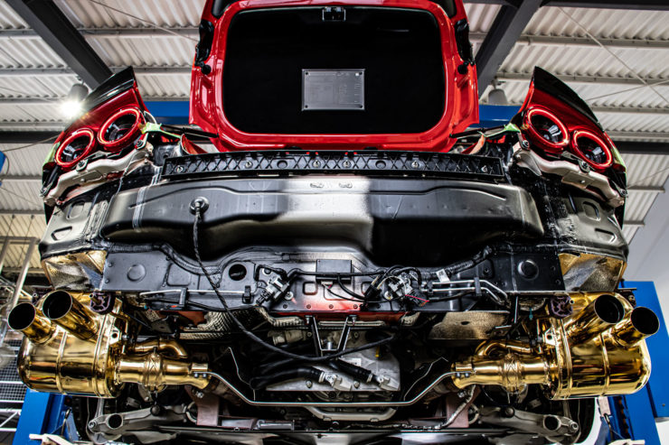 フェラーリ　812　GTS　スーパーファスト　ノヴィテック　マフラー　インコネル　バルブ付き　ブリリアント　カスタム　名古屋