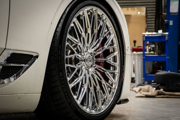 ベントレー　コンチネンタルGT　ローダウン　ロワリング　ホイール　AL13　アメ鍛　22インチ　カスタム　名古屋