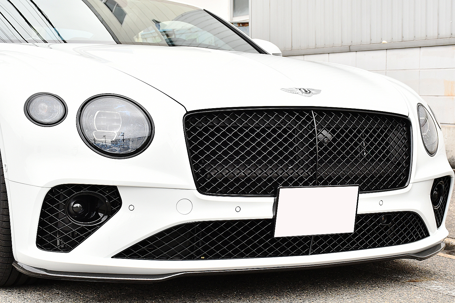 愛知県　名古屋　ベントレー　BENTLEY　コンチネンタルGT　continentalGT　ローダウン　スペーサー　W12　カスタム　プロテクションフィルム　デジタルインナーミラー　レーダー　YUPITERU　Z2000　ブラックアウト　ボンド