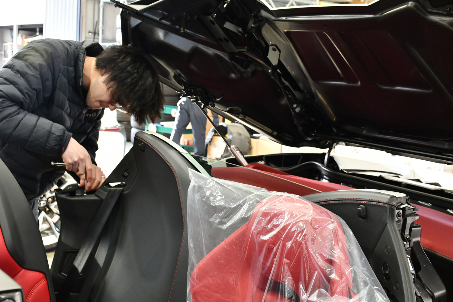 愛知県　名古屋　ウラカン　カスタム　スパイダー　EBM取付け　ボンド