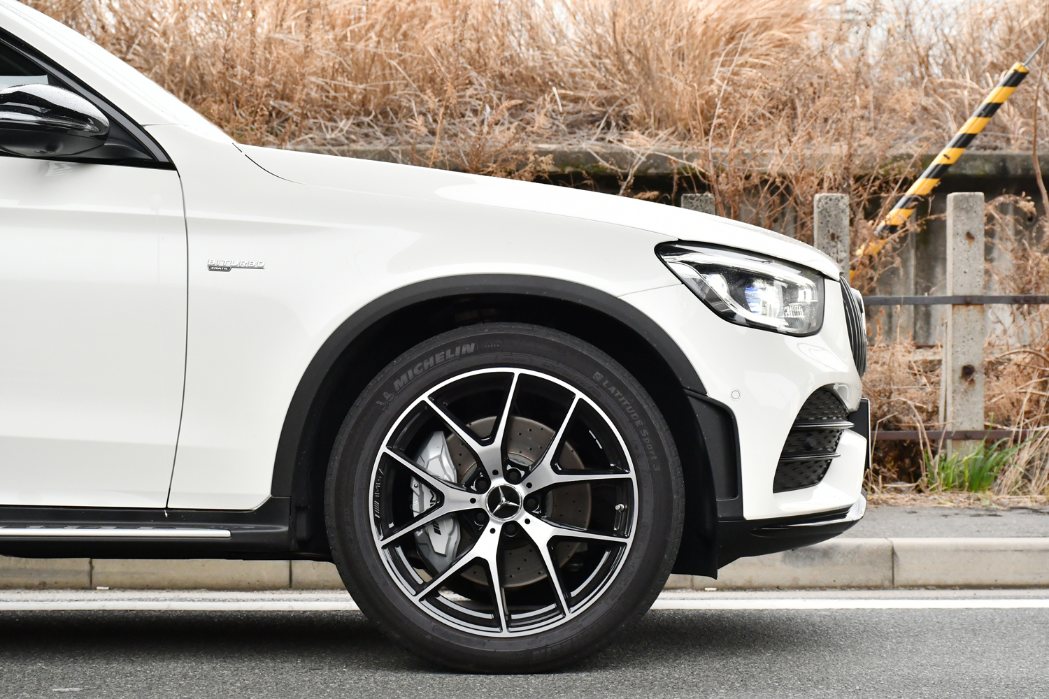 愛知県　名古屋　ベンツ　カスタム　GLC　GLC43　AMG　メルセデスベンツ　BENZ　ローダウン　ASC　スペーサー　低ダストパッド