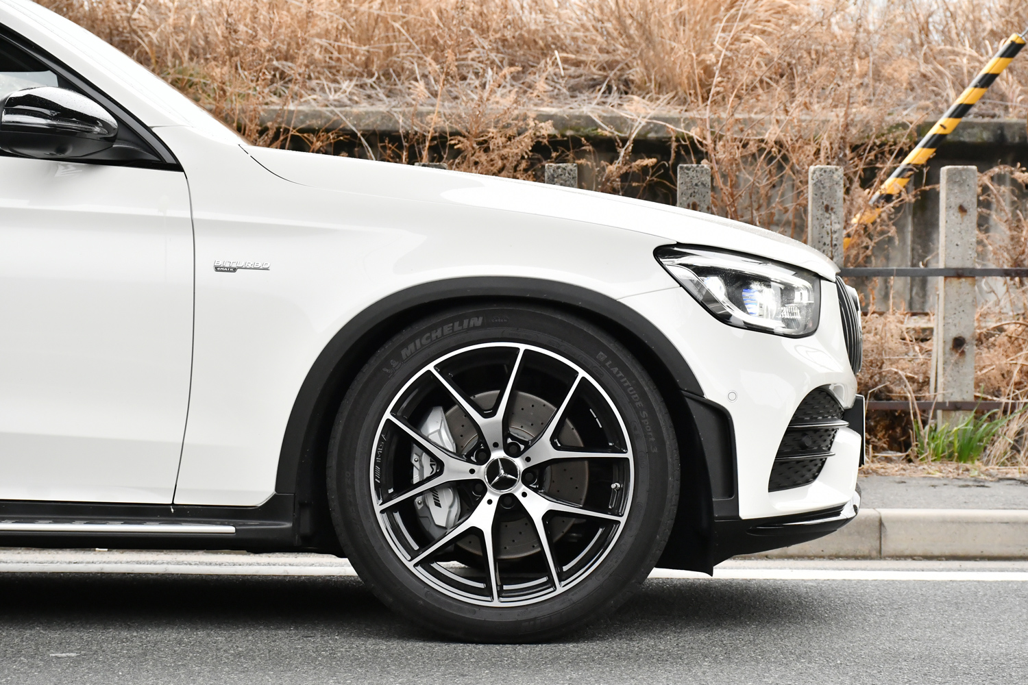 愛知県　名古屋　ベンツ　カスタム　GLC　GLC43　AMG　メルセデスベンツ　BENZ　ローダウン　ASC　スペーサー　低ダストパッド