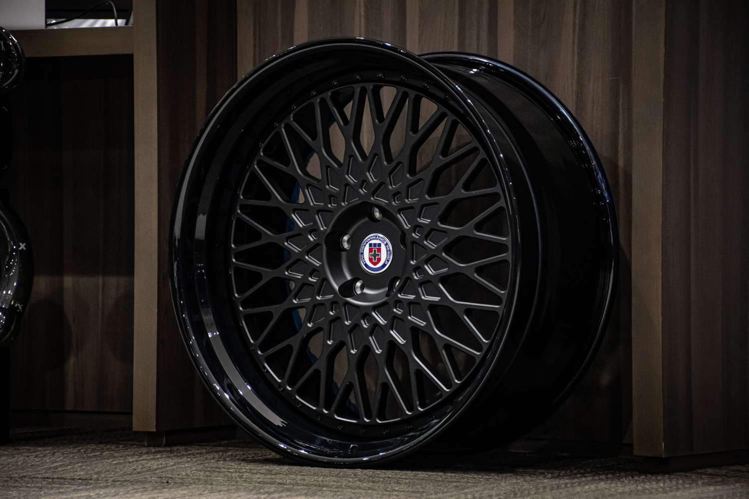 HRE ヴィンテージ501 24インチ ベントレー ベンテイガ クラシック アメ鍛 カスタム 名古屋
