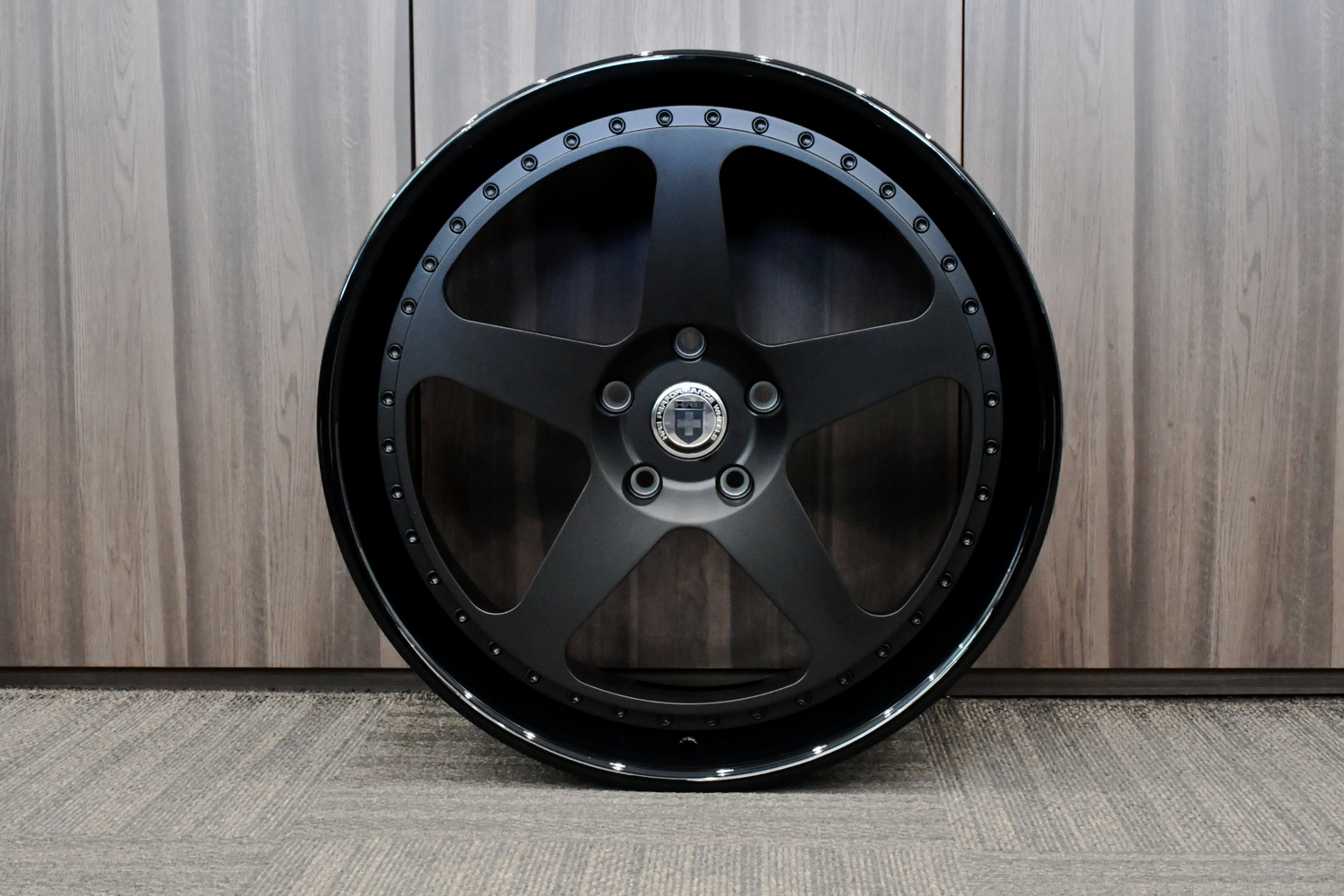 HRE Classic305 3ピース サテンブラック ボンド ボンド名古屋 21インチ 22インチ