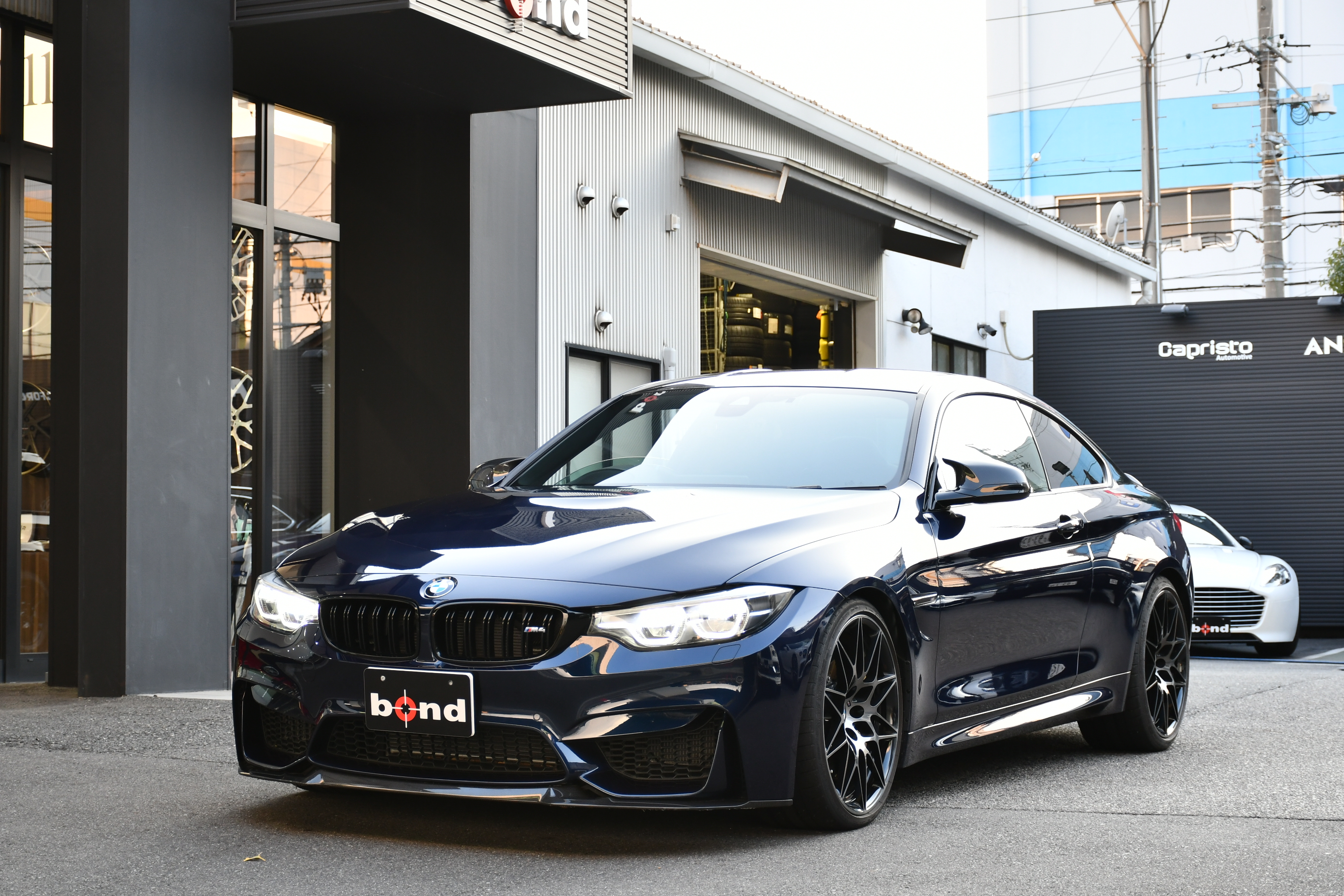 bond cars NAGOYA ボンドカーズ名古屋 BMW M4 コンペティション ヒートエディション M Heat Edition カーボンブレーキ ローダウン KW タンザナイトブルーメタリック F82 在庫車 新入庫