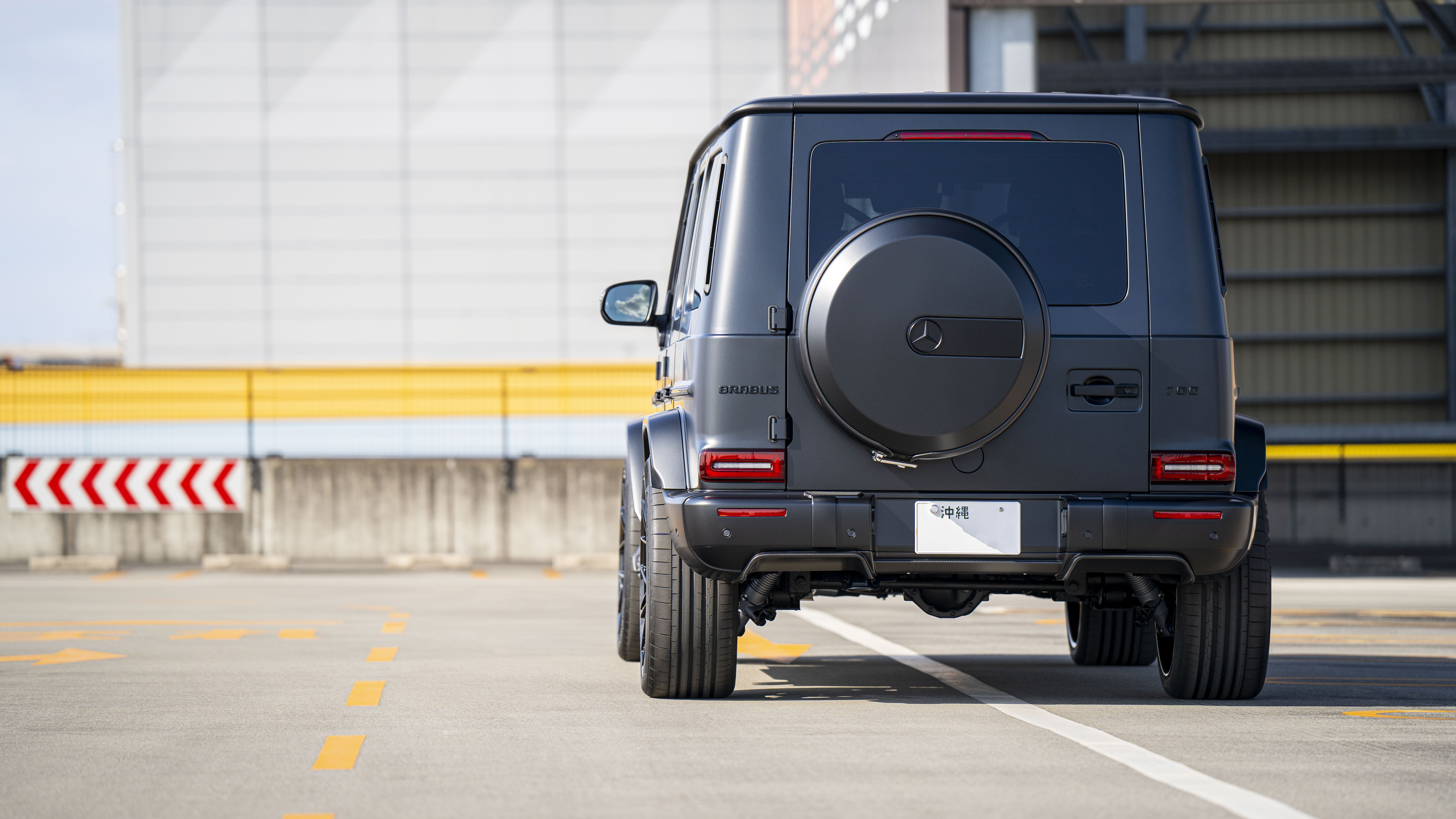 BRABUS G700