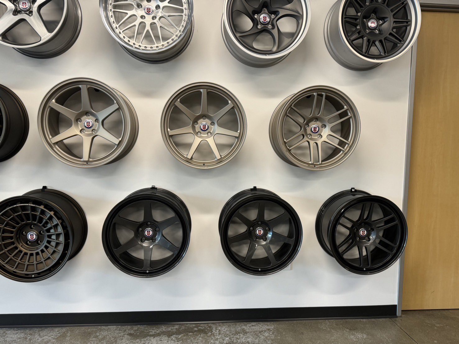 HREWHEELS