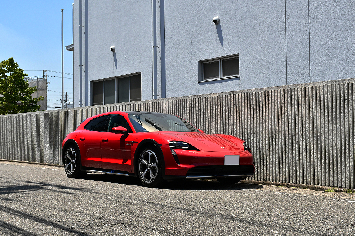 愛知県 名古屋 ポルシェ カスタム Porsche タイカンクロス Taycancross ミラーリング デジタルインナーミラー レーダー 取り付け ボンド ボンド名古屋