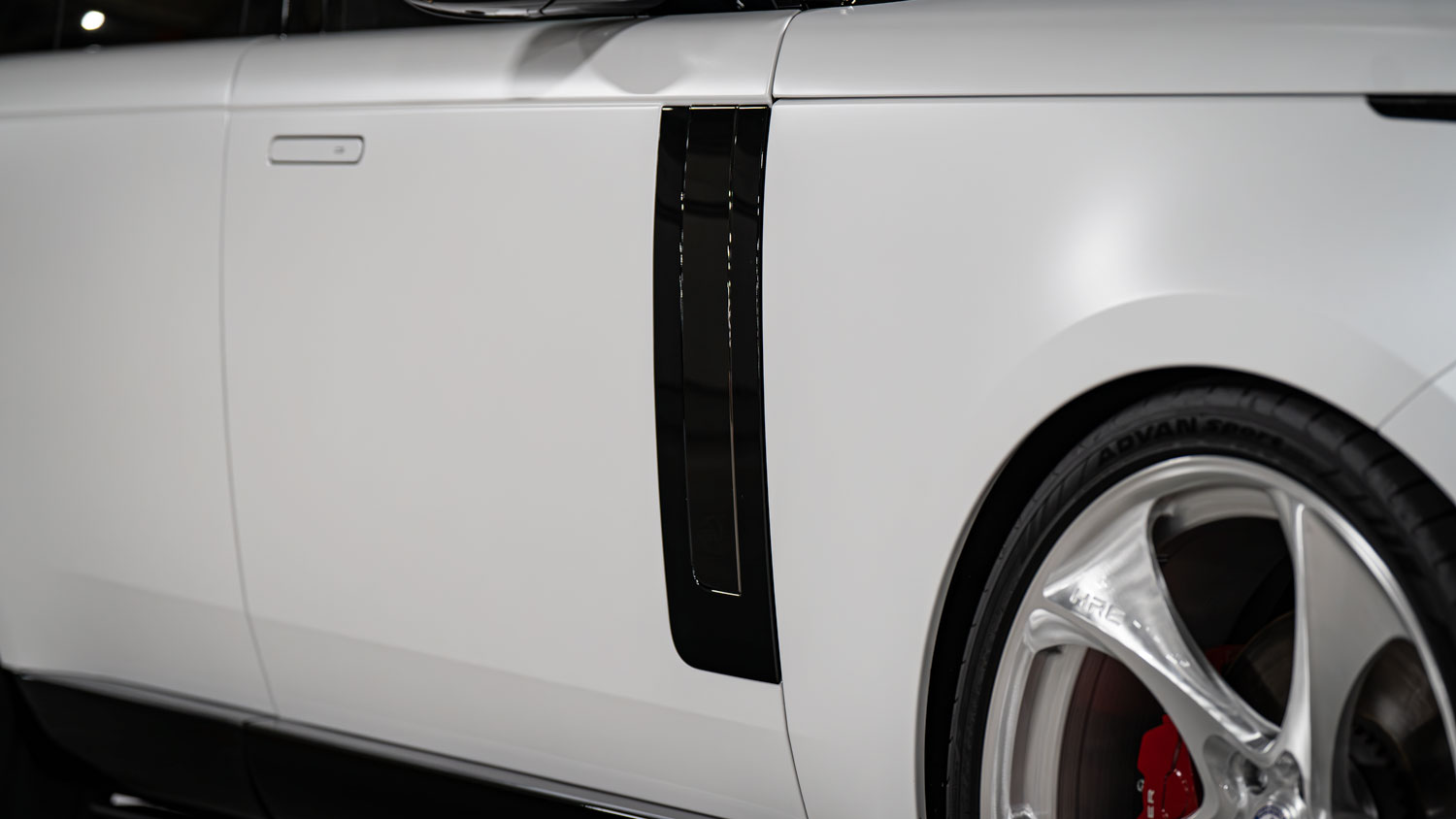 レンジローバー　SV　RANGEROVER　ローダウン　ホイール　アメ鍛　HRE　522M　24インチ　ブラックアウト　プロテクションフィルム　カスタム　名古屋