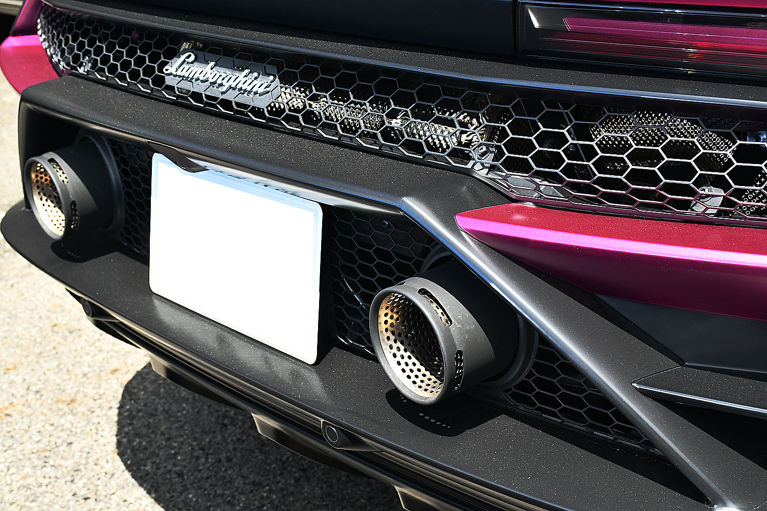 愛知県　名古屋　ランボルギーニ　ウラカン　ステラート　ASR　Lamborghini　Huracan　Sterrato　カスタム　ボンド　ASR　ボンド名古屋