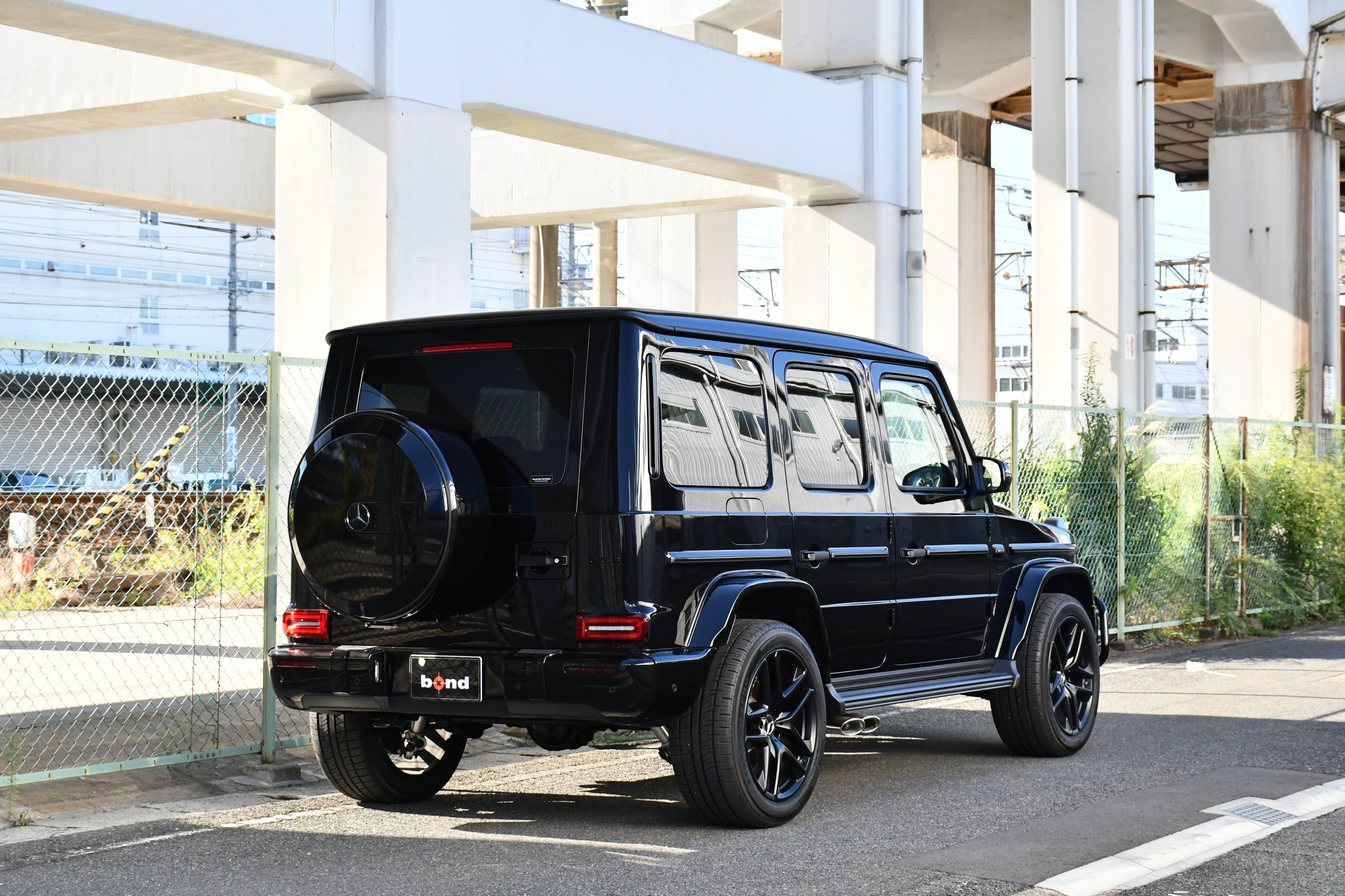 ボンドカーズ名古屋　bond cars NAGOYA　ベンツ　MercedesBenz　MercedesAMG　G63　マヌファクトゥーアインテリア＋　マヌファクトゥーアプログラム＋　オブシディアンブラック　左ハンドル　W463A　ブラッシュガード　ブラックアウト　在庫車　新入庫