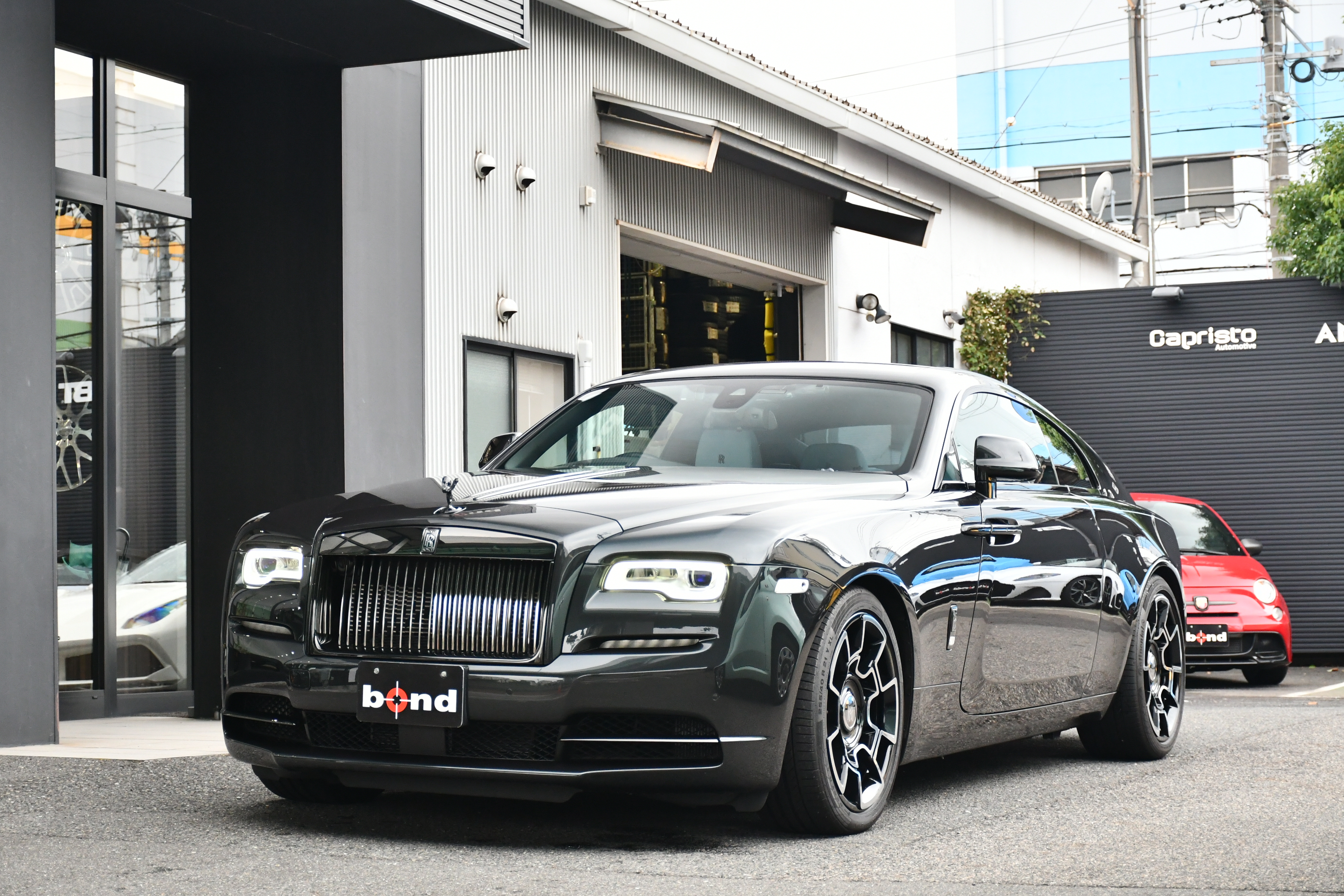 ボンドカーズ名古屋　bond cars NAGOYA　ロールスロイス　Rolls-Royce　レイス　Wraith　ブラックバッチ　Black Bach　コーチライン　スターライト　ベンチレーション　在庫車　新入庫