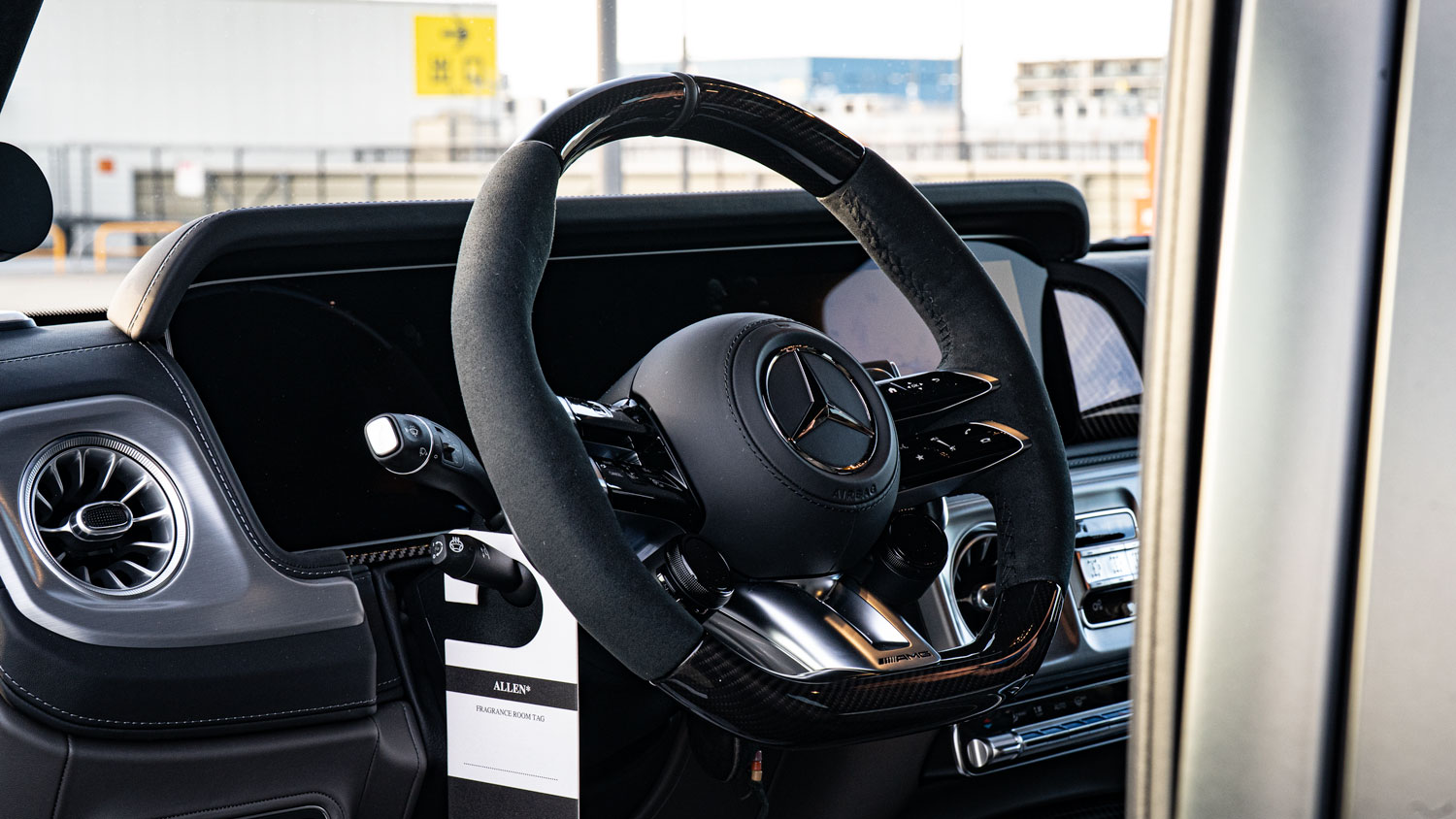 メルセデスベンツ AMG Gクラス W465 G63 ローダウン ブラックアウト プロテクションフィルム ホイール HRE アメ鍛 24インチ カーボンステアリング カスタム 名古屋