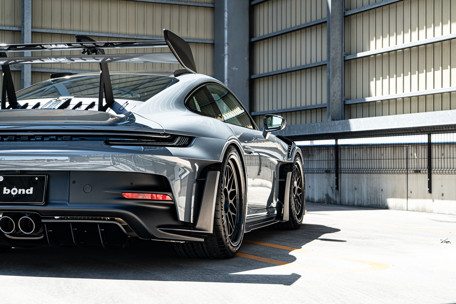 Porsche　ポルシェ　992　GT3RS　ローダウン　ホイール　HRE　アメ鍛　CRBN　Classic300　カスタム　名古屋