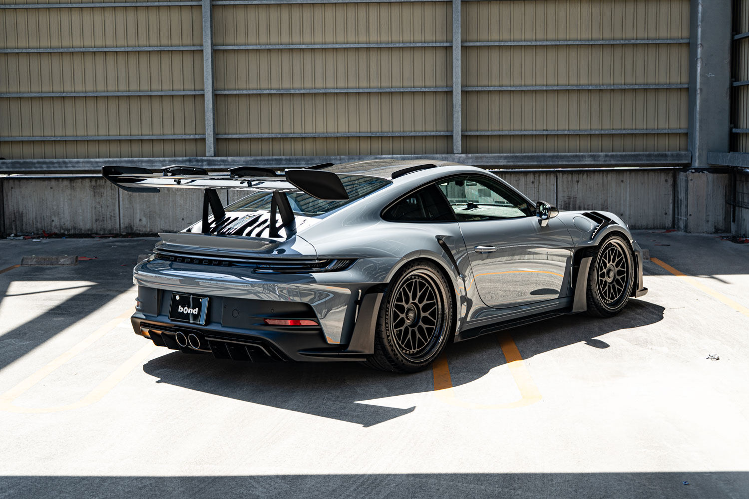 Porsche　ポルシェ　992　GT3RS　ローダウン　ホイール　HRE　アメ鍛　CRBN　Classic300　カスタム　名古屋