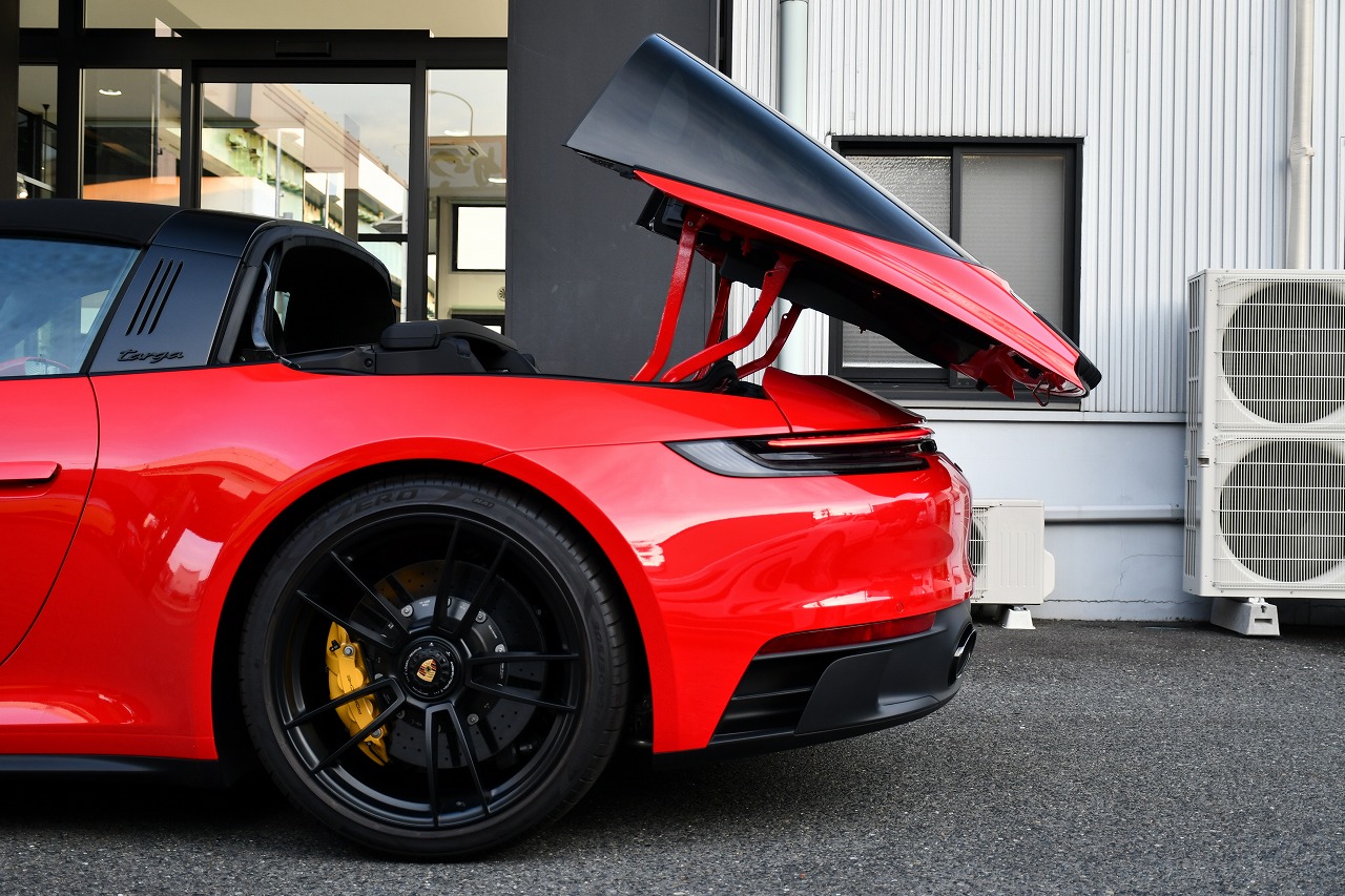 911 Targa4GTS 992