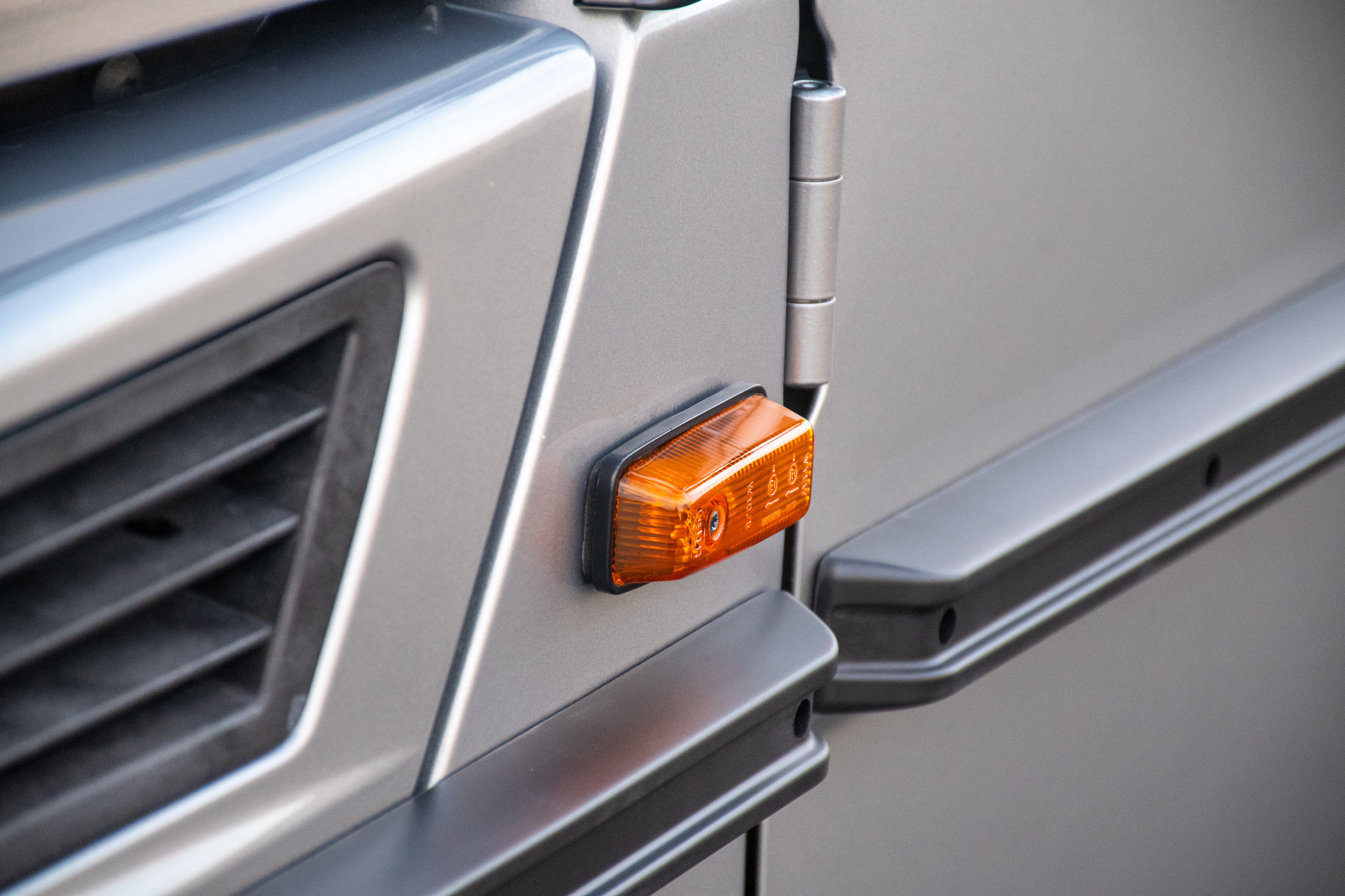 Mercedes-benz W463 W461 G350bluetec ゲレンデ 旧外装 ベンツ G-class
