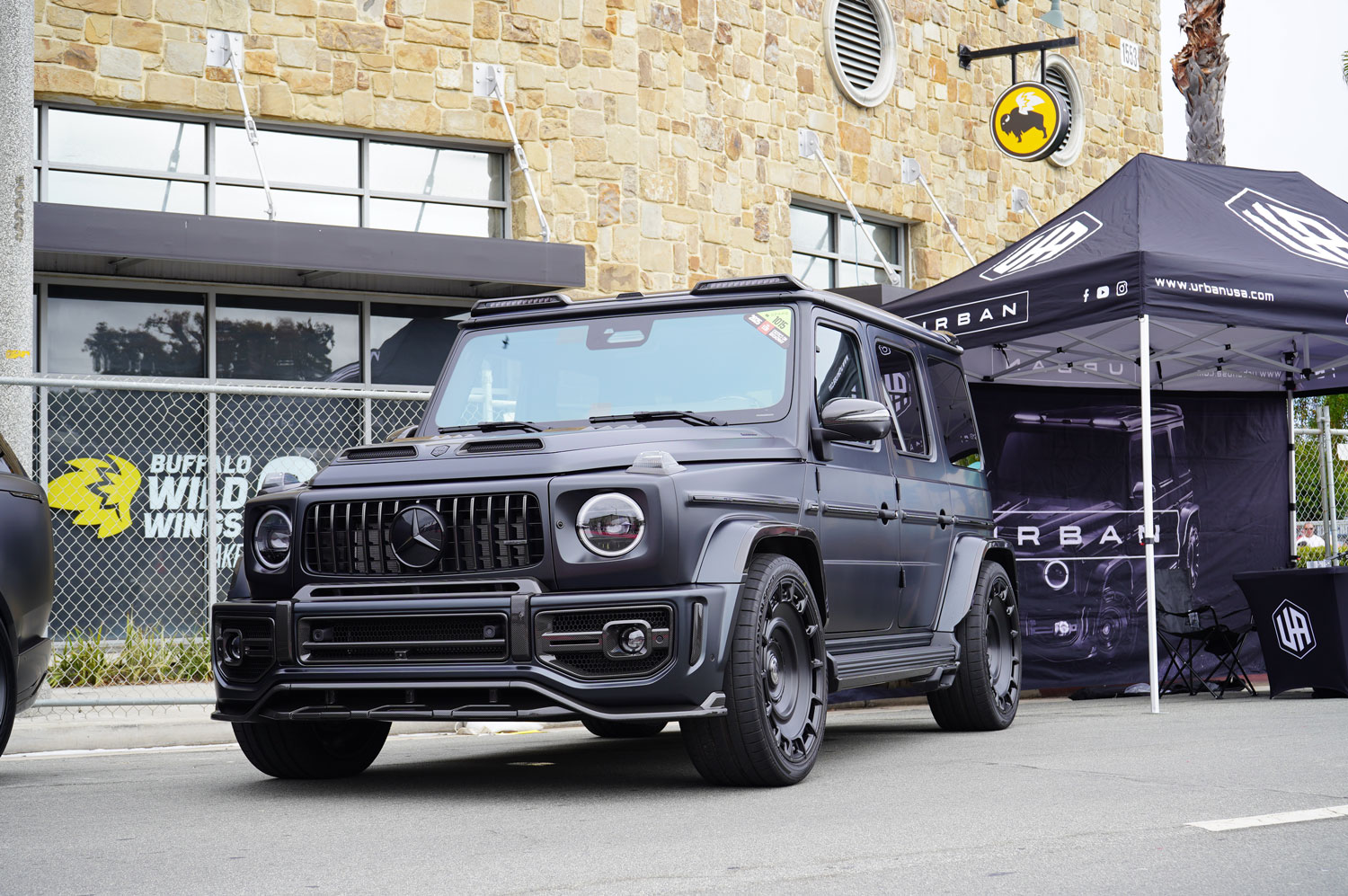 モントレーカーウィーク　エキゾチックオンブロードウェイ　アーバンオートモーティブ　G63　W465　カスタム