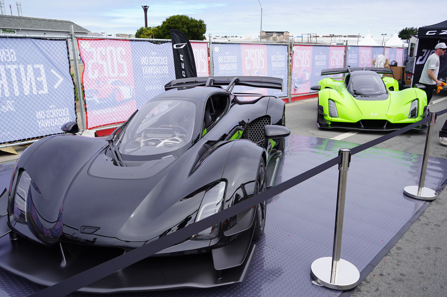 モントレーカーウィーク　エキゾチックオンブロードウェイ　Cジンガー　HRE　カスタム