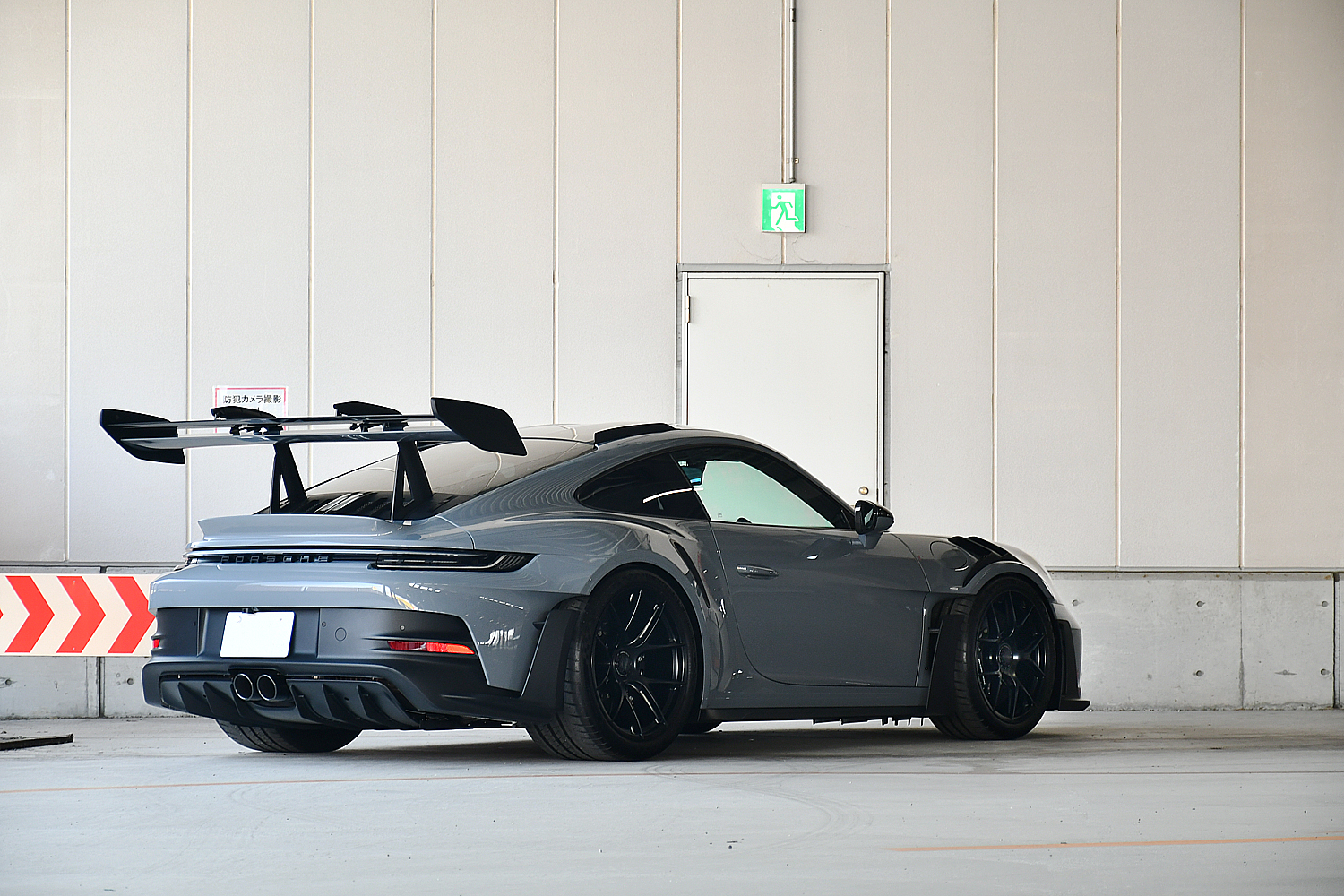 愛知県 名古屋 ポルシェ カスタム Porsche GT3RS 992.1 デジタルインナーミラー フロントカメラ ボンド ボンド名古屋