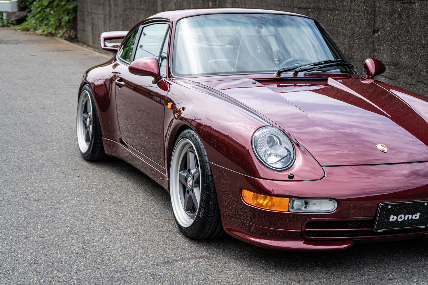 Porsche　ポルシェ　993　ローダウン　ホイール　HRE　アメ鍛　KW　車高調　カスタム　名古屋