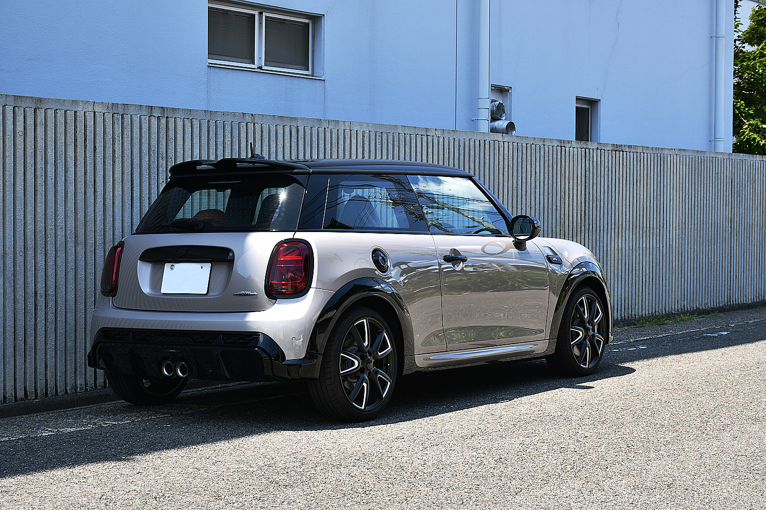 愛知県、名古屋 MINI ミニ F56 JCW リフレッシュ ボンド ボンド名古屋