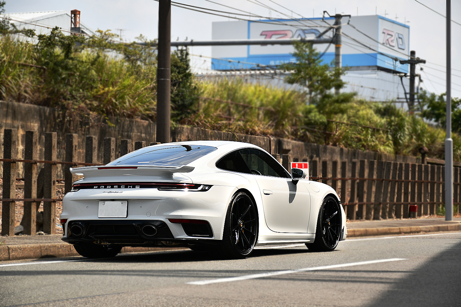 愛知県 名古屋 ポルシェ カスタム Porsche 992.1 VOSSEN ローダウン KW HAS TURBOS ターボS 911 ボンド ボンド名古屋