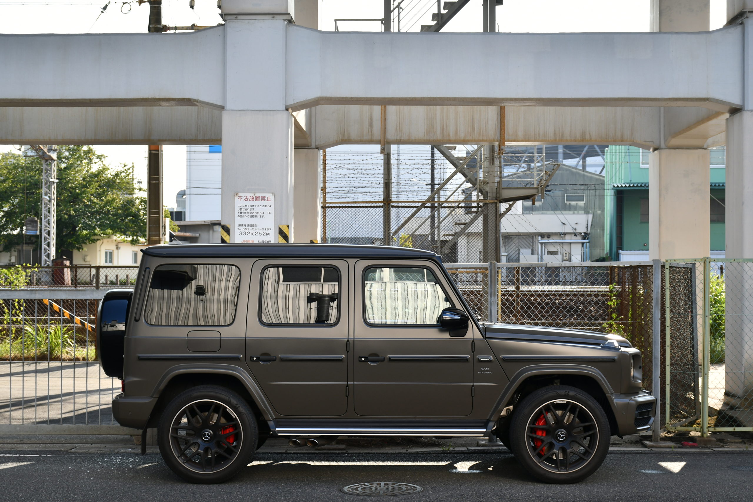 MercedesAMG　メルセデスベンツ　メルセデスAMG　G63　ゲンレンデ　マヌファクトゥーアエディション　左ハンドル　正規ディーラー車　限定車　AMGナイトパッケージ　AMGレザーエクスクルーシブパッケージ　マットブラックペイント22インチホイール　manufaktur Edition　オプションカラー　マットペイント　在庫車　新入庫　ボンドカーズ名古屋　　bond cars NAGOYA