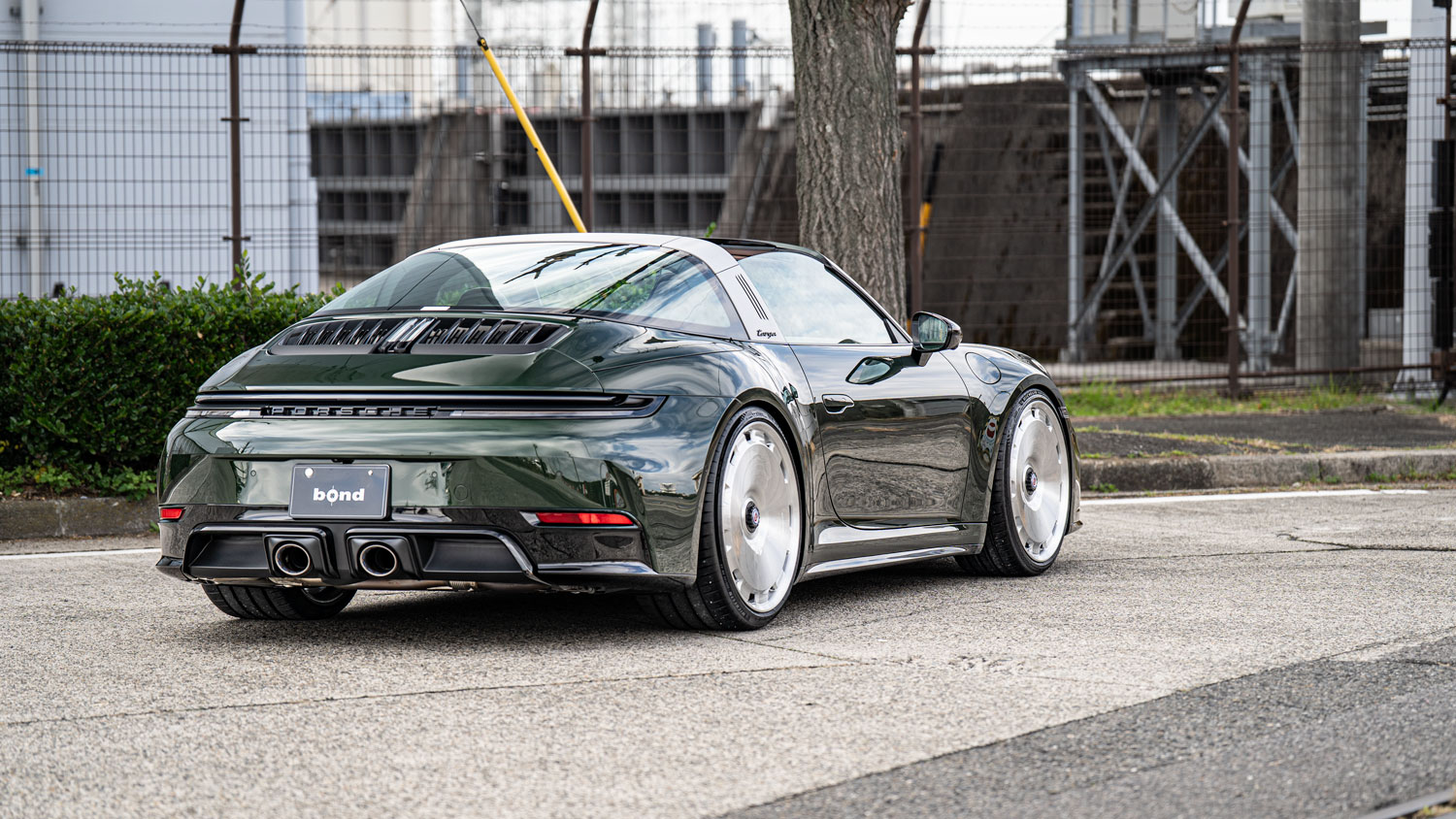 Porsche　ポルシェ　992　992.2　タルガ4　GTS　Targa　ローダウン　H&R　HRE　ホイール　カスタム　名古屋