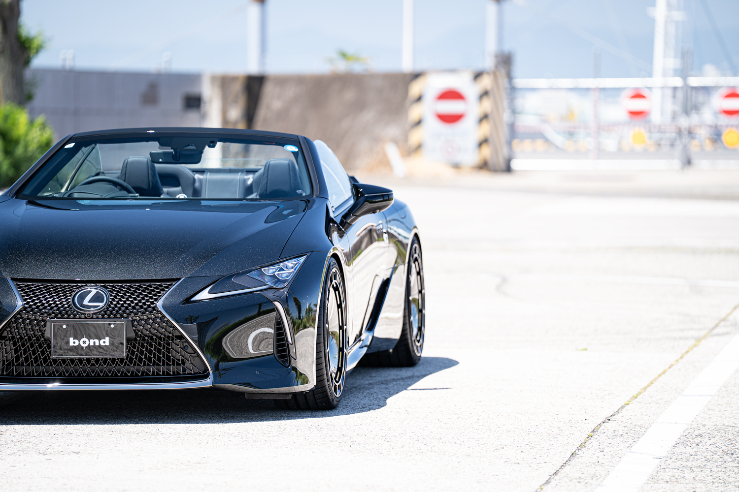 レクサス LEXUS LC500 コンバーチブル ローダウン 車高調 RS-R ホイール AKフォージド 22インチ ブラックアウト カスタム 名古屋