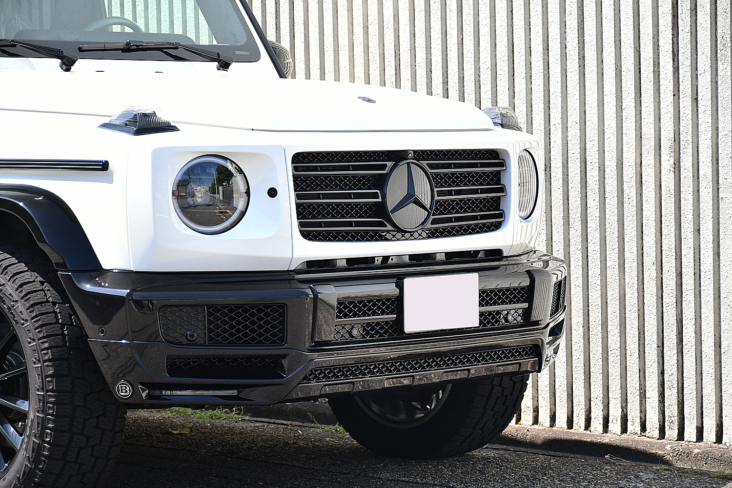 愛知県 名古屋 ベンツ カスタム G400d Gクラス シートカバー プラチナムホワイト ペイント ラッピング ゴツゴツタイヤ ボンド ボンド名古屋 ブラバスリップ BRABUS