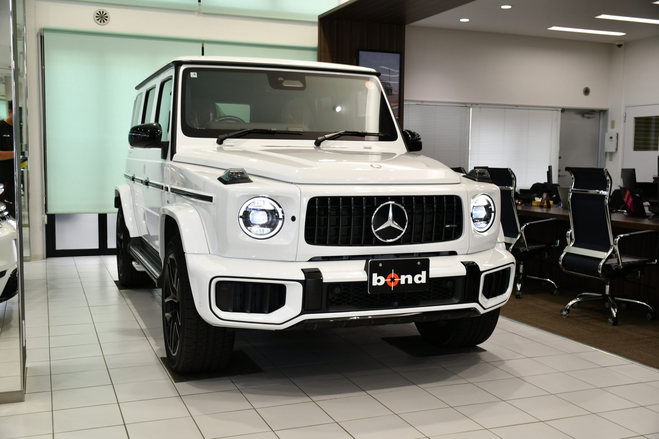 G63、BRABUS、AMG、ブラックアウト、電動サイドステップ、イージークローザー、プロテクションフィルム