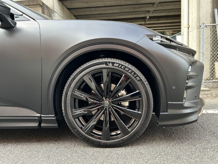 TOYOTA　クラウンスポーツ　キャリパーペイント　AMGイエロー　ボンドボディ　bondbody